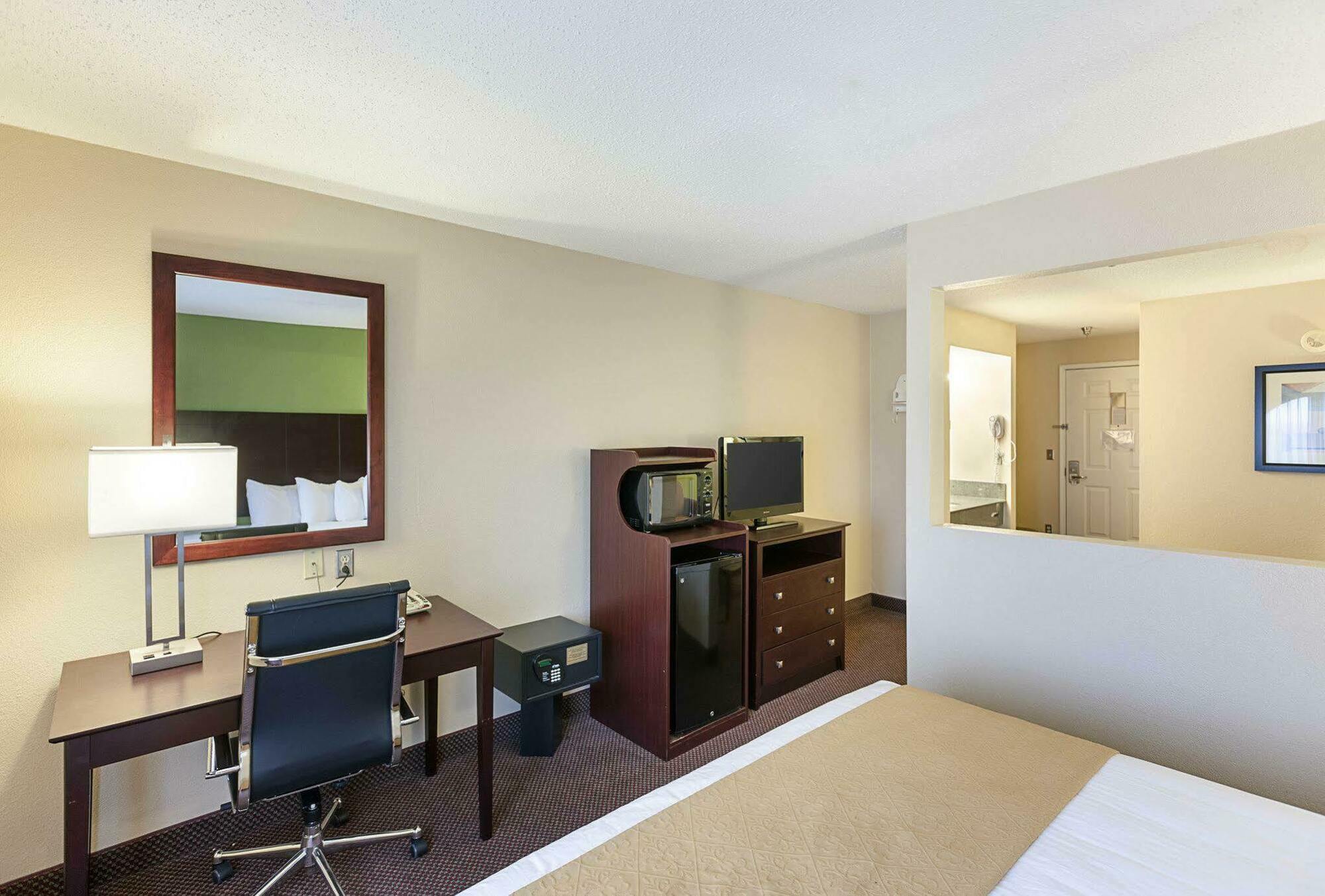 Best Western Childress West Hotel Экстерьер фото